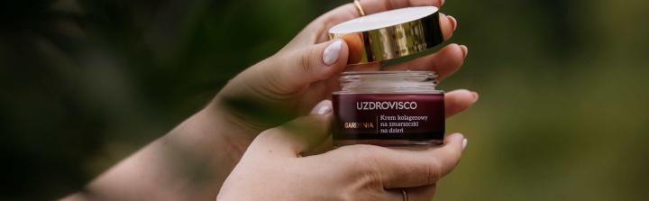Piękno rozkwita w ogrodzie - nowe linie UZDROVISCO dla skóry dojrzałej